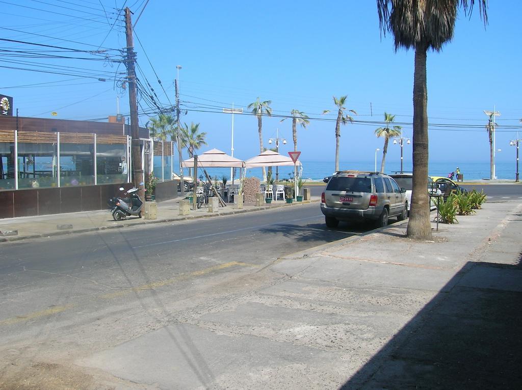 Iquique Beachfront Room photo